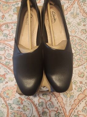 Clarks Black Leather-Look Slip-On Flats